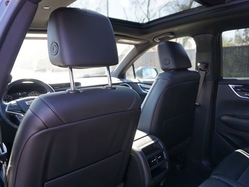 Used 2022 Cadillac XT5 Premium Luxury image 15