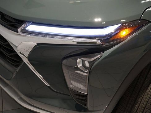 New 2026 Chevrolet Trax LT image 27