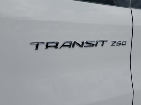 Used 2024 Ford Transit 250 Low Roof w/ Exterior Upgrade Package image 29
