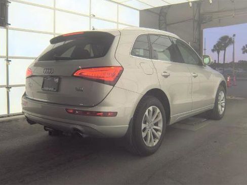 Used 2016 Audi Q5 2.0T Premium Plus w/ Technology Package image 2