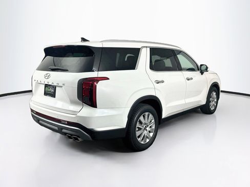Used 2025 Hyundai Palisade SEL FWD image 9