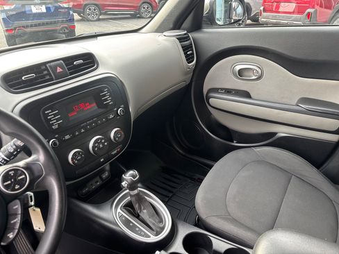 Used 2014 Kia Soul image 27