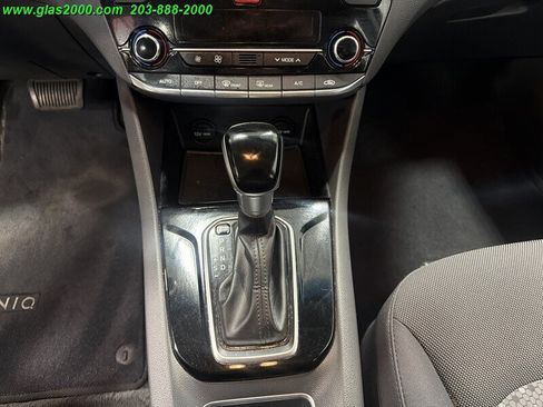 Used 2018 Hyundai Ioniq Blue FWD image 22