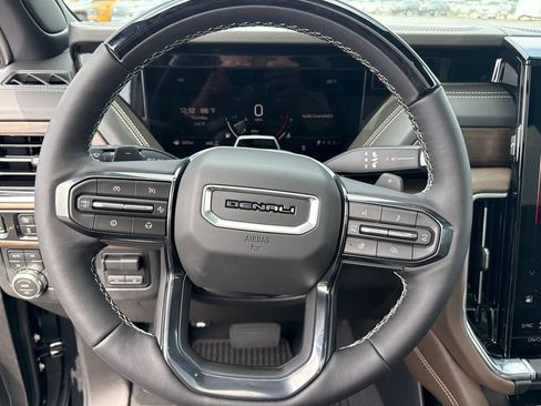 New 2026 GMC Yukon Denali Ultimate AWD/4WD image 20