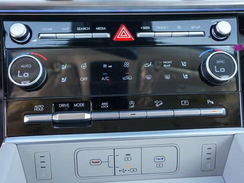 New 2026 Hyundai Santa Fe Calligraphy AWD/4WD image 23