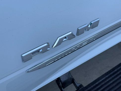 New 2026 RAM 2500 Limited AWD/4WD image 33