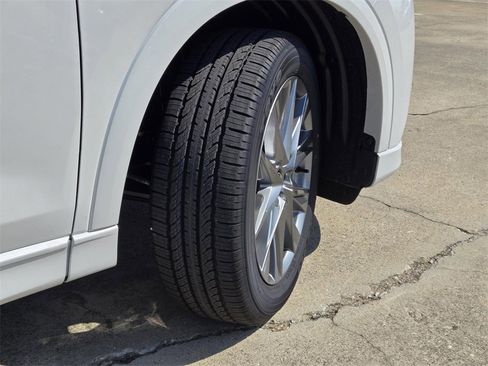 New 2025 MAZDA CX-5 AWD 2.5 S w/ Premium Plus Pkg image 5