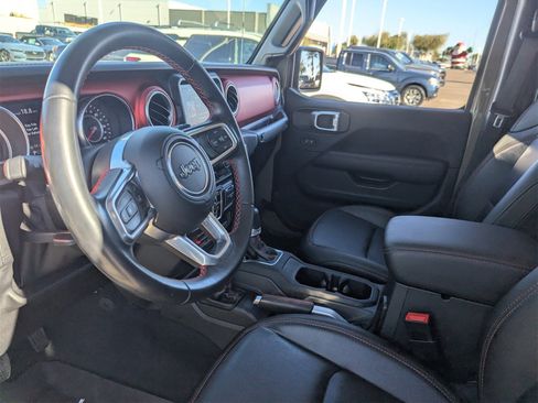 Used 2020 Jeep Gladiator Rubicon image 16