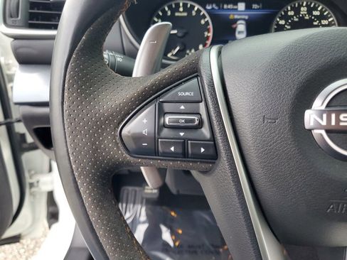Used 2023 Nissan Maxima SR w/ Sport Mat Group image 18