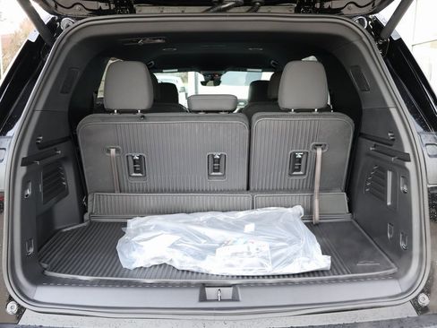 New 2026 Chevrolet Traverse LT w/ Enhanced Driving Package image 26