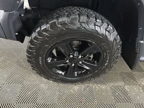Used 2019 Jeep Wrangler Unlimited Sport AWD/4WD image 8