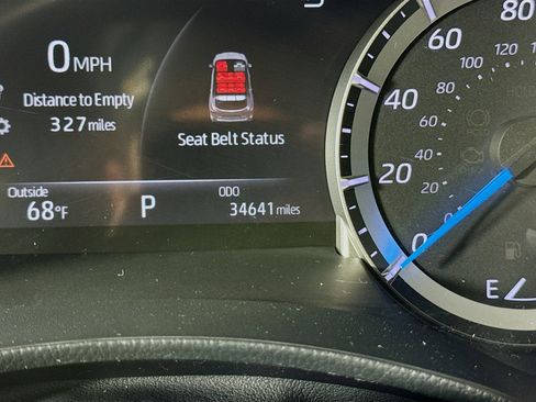 Certified 2023 Toyota Highlander LE image 13