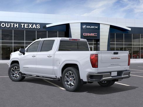 New 2026 GMC Sierra 1500 SLT image 3