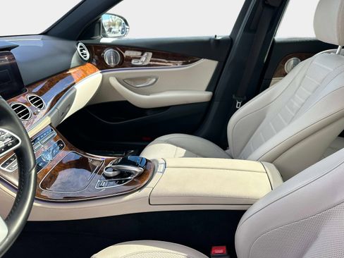 Certified 2020 Mercedes-Benz E 450 E 450 image 24