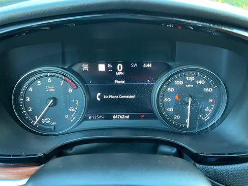 Used 2021 Cadillac XT5 Premium Luxury image 23