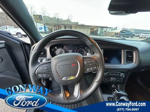 Used 2023 Dodge Charger R/T w/ Plus Group image 2