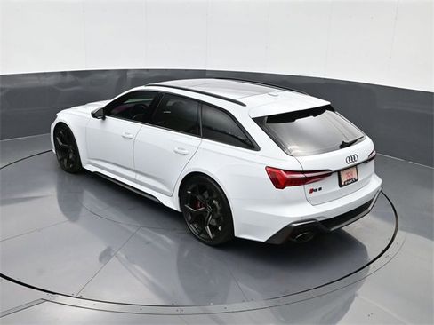 Used 2024 Audi RS 6 performance w/ Matte Carbon Package image 19