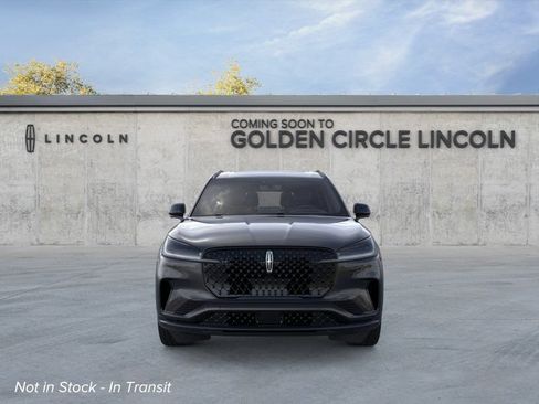 New 2026 Lincoln Aviator 2WD image 2