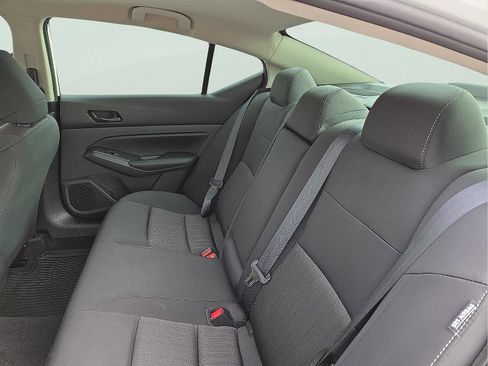 Used 2024 Nissan Altima 2.5 S image 9