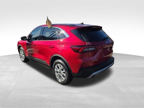 Certified 2023 Ford Escape Active image 9