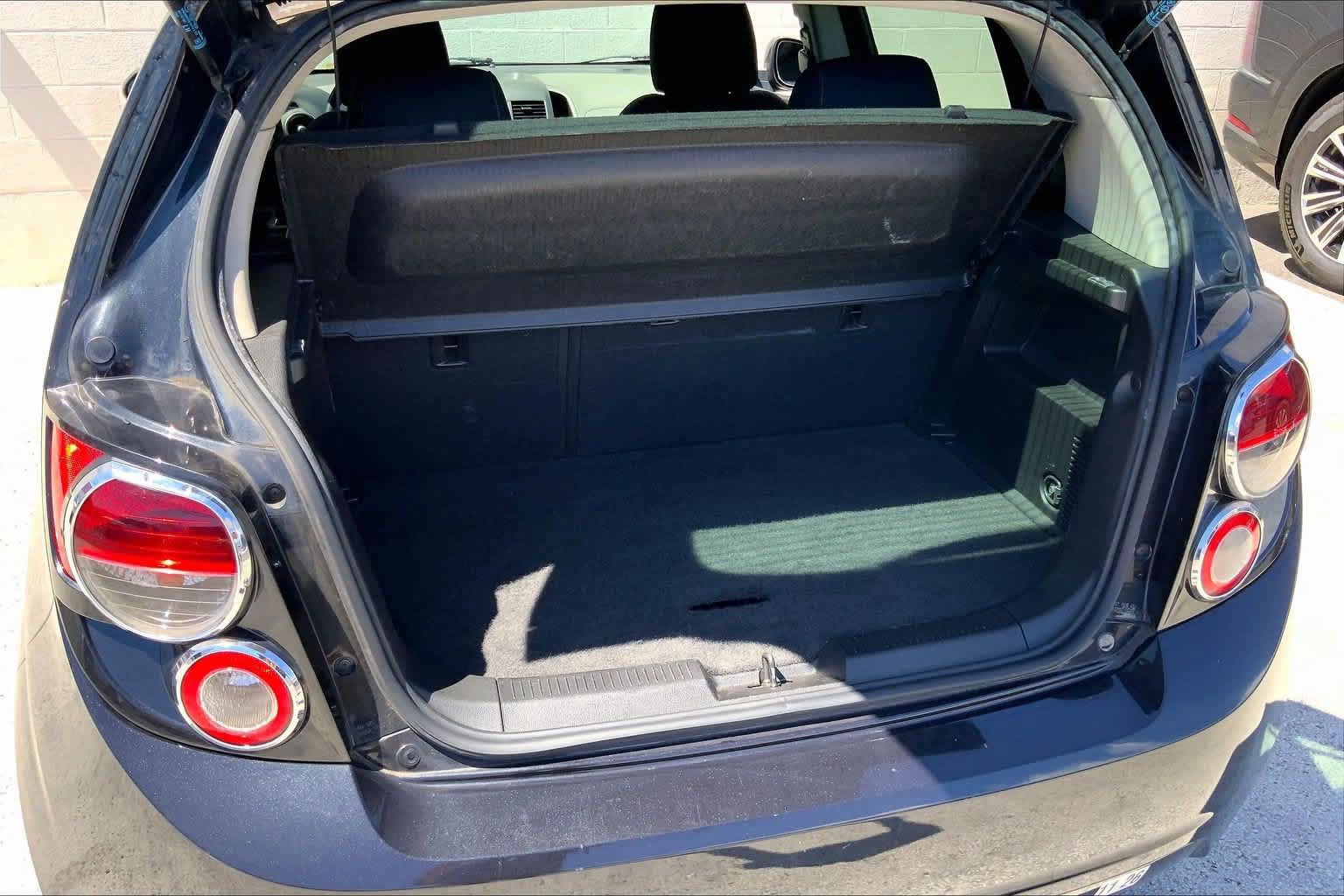 Used 2014 Chevrolet Sonic LT FWD image 18
