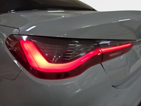 Used 2023 BMW M4 xDrive Competition AWD/4WD image 28