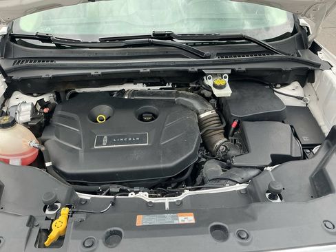 Used 2019 Lincoln MKC Reserve w/ MKC Technology Package FWD image 25