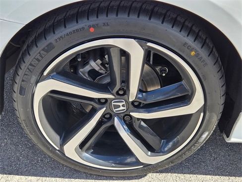 Certified 2021 Honda Accord Sport image 10