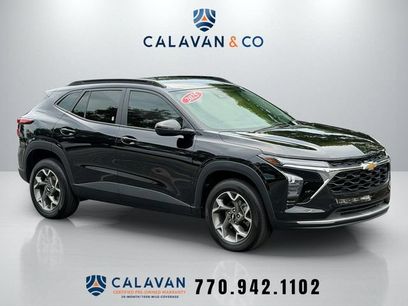 Used 2025 Chevrolet Trax LT w/ Driver Confidence Package