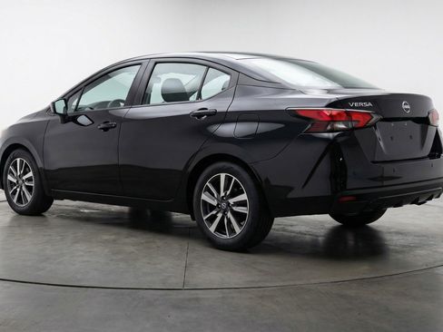 Used 2025 Nissan Versa SV FWD image 6