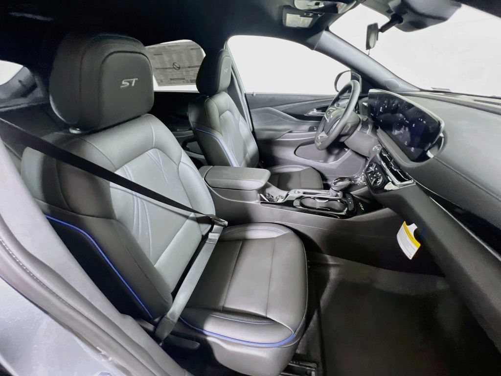 New 2026 Buick Envista Sport Touring w/ Convenience I Package FWD image 23