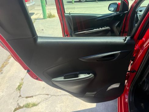 Used 2021 Chevrolet Spark LT image 12