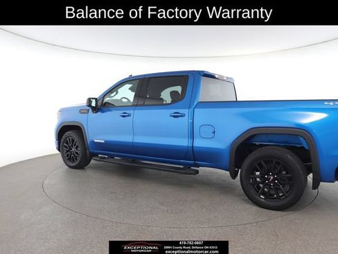 Used 2023 GMC Sierra 1500 Elevation w/ LPO, Elevation Black Package AWD/4WD image 10