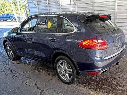 Used 2014 Porsche Cayenne Diesel AWD/4WD image 3