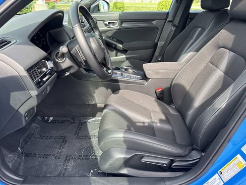 Used 2023 Honda Civic Sport image 24