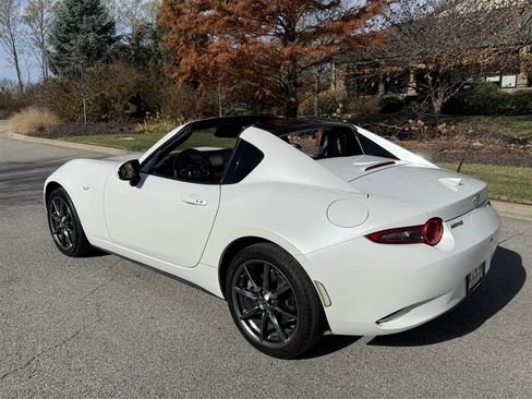 Used 2019 MAZDA MX-5 Miata RF Grand Touring image 18