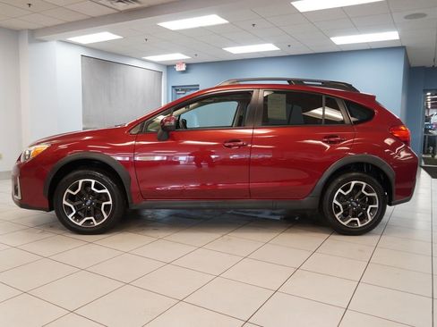 Used 2016 Subaru Crosstrek 2.0i Limited AWD/4WD image 2