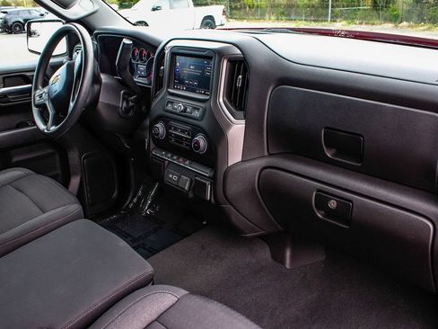 Used 2023 Chevrolet Silverado 1500 Custom AWD/4WD image 39