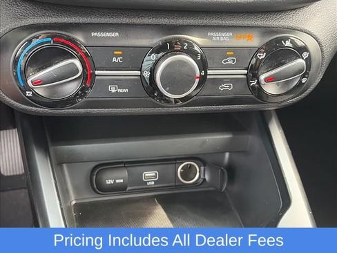 Used 2022 Kia Soul LX w/ Technology Package FWD image 14
