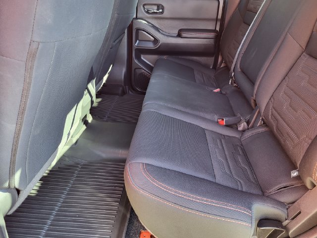 Certified 2025 Nissan Frontier PRO-4X AWD/4WD image 21