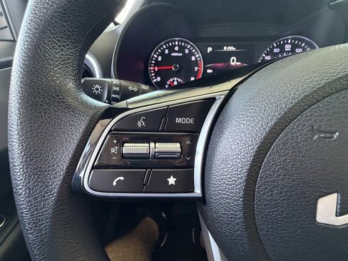 Used 2024 Kia Forte LXS FWD image 12