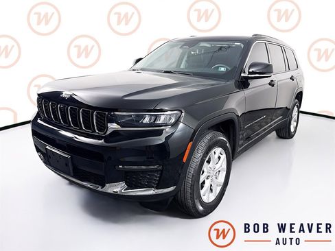 Used 2023 Jeep Grand Cherokee L Limited w/ Luxury Tech Group II image 3