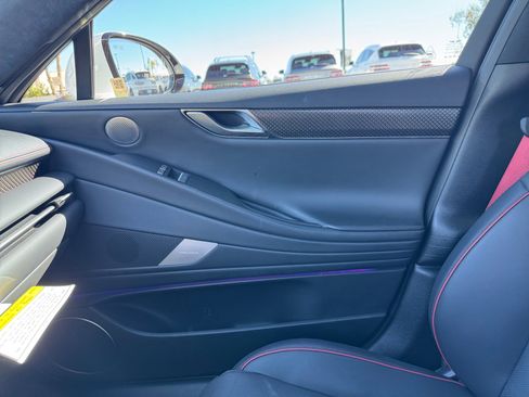 Used 2025 Genesis G80 3.5T Sport Prestige image 16