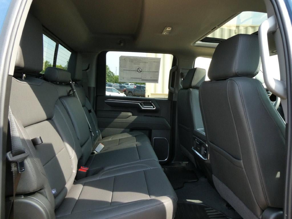 New 2026 Chevrolet Silverado 2500 LTZ w/ LTZ Plus Package AWD/4WD image 13