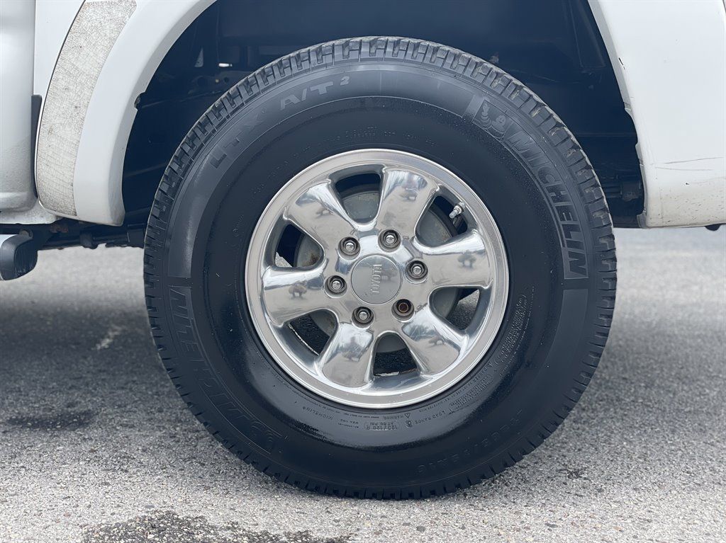 Used 2009 Toyota Tacoma PreRunner RWD image 35