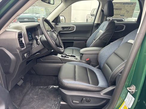 New 2025 Ford Bronco Sport Outer Banks image 12