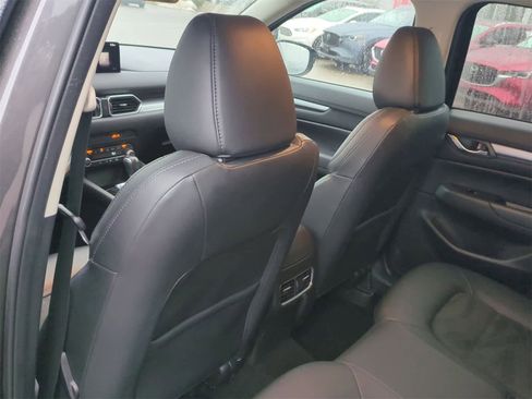Used 2021 MAZDA CX-5 Touring image 17