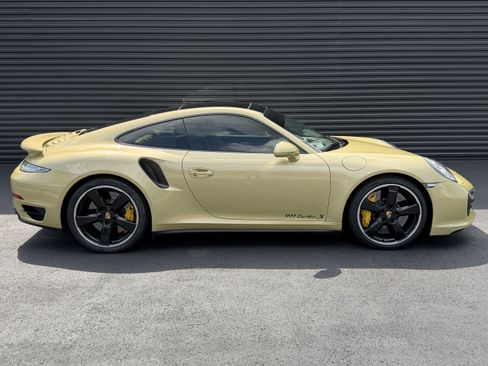 Used 2014 Porsche 911 Turbo S AWD/4WD image 8