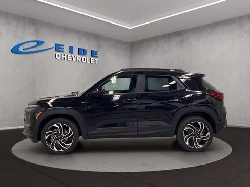 New 2026 Chevrolet TrailBlazer RS w/ Convenience Package AWD/4WD image 11