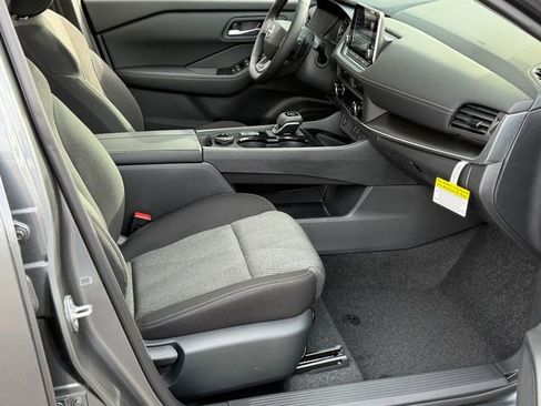 New 2026 Nissan Rogue SV AWD/4WD image 25